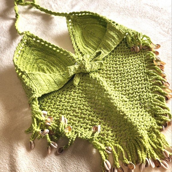 Gorgeous Knit Halter Top - Picture 5 of 5